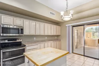 Photo #1: 6611316 Listing