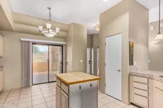 Photo #2: 6611316 Listing