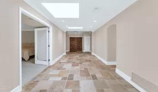Photo #3: 6611400 Listing 