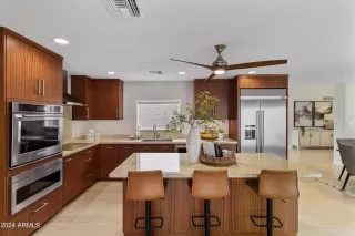 Photo #3: 6611546 Listing 