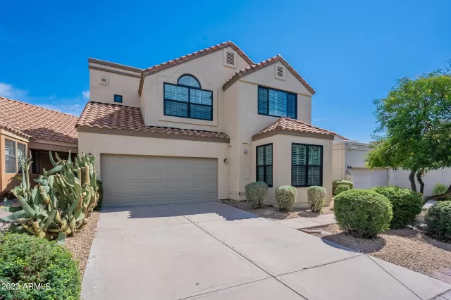 MLS: 6611834 Condo For Sale