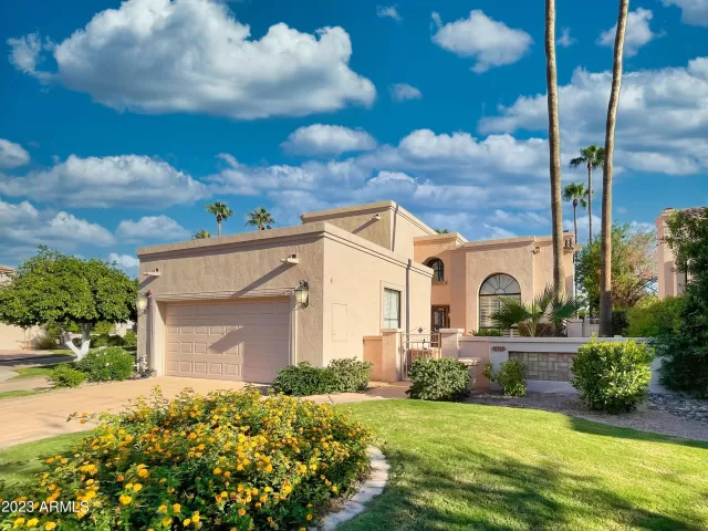 MLS: 6611887 Condo For Sale