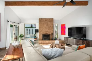 Photo #6: 6612224 Listing 