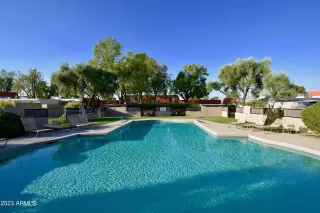 Photo #3: 6612342 Listing