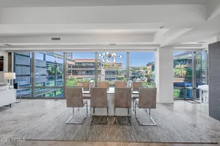 Photo #6: 6612356 Listing