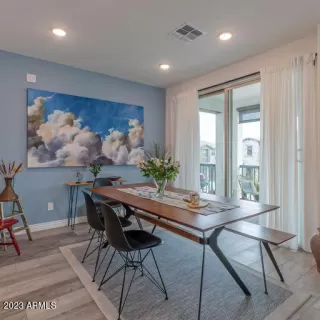 Photo #5: 6612384 Listing