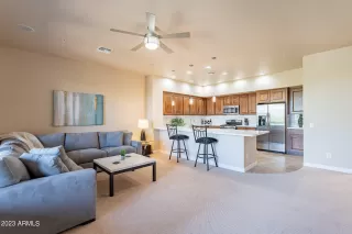 Photo #5: 6612386 Listing 