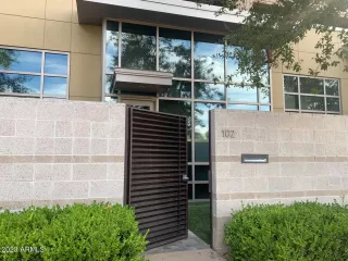 Photo #6: 6612584 Listing