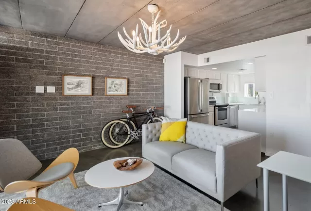 MLS: 6612597 Condo For Sale