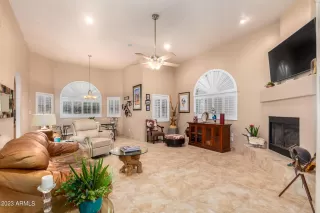 Photo #2: 6612685 Listing