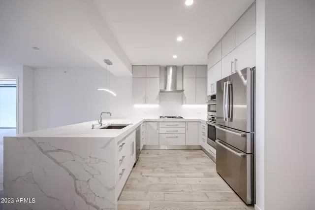 MLS: 6612693 Condo For Sale