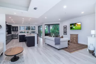 Photo #6: 6612934 Listing 