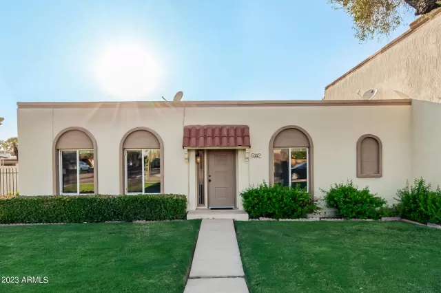 MLS: 6613127 Condo For Sale