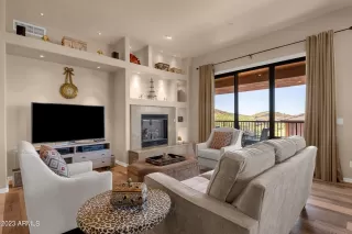 Photo #4: 6613725 Listing