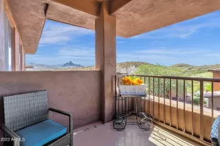 Photo #5: 6613725 Listing