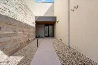 Photo #1: 6613735 Listing 