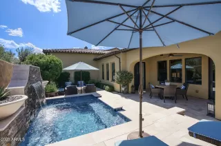 Photo #1: 6613768 Listing 