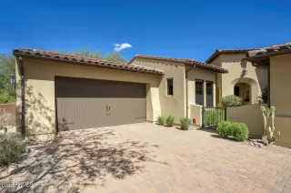 Photo #6: 6613768 Listing 