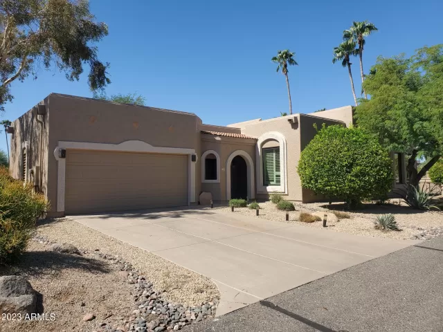 MLS: 6614229 Condo For Sale