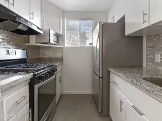 Photo #4: 6614353 Listing