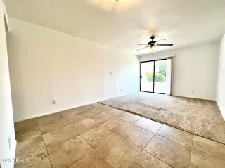 Photo #5: 6614374 Listing