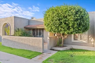 Photo #2: 6614396 Listing 