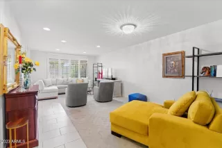 Photo #4: 6614396 Listing 