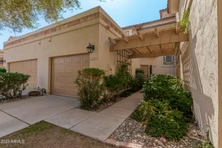 Photo #4: 6614454 Listing