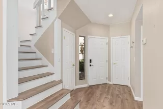 Photo #5: 6614454 Listing