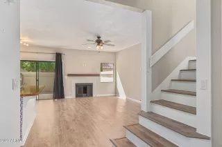 Photo #6: 6614454 Listing