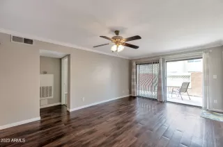 Photo #3: 6614821 Listing 