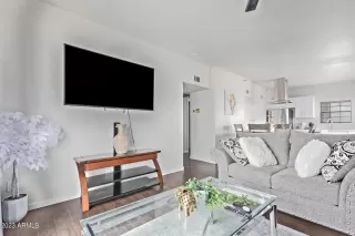 Photo #4: 6614829 Listing 