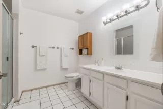 Photo #4: 6614928 Listing