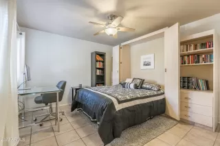 Photo #5: 6614928 Listing