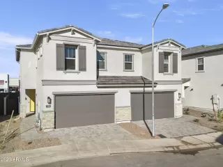 Photo #2: 6615196 Listing