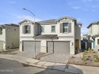 Photo #3: 6615196 Listing