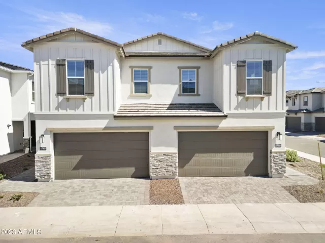 MLS: 6615215 Condo For Sale