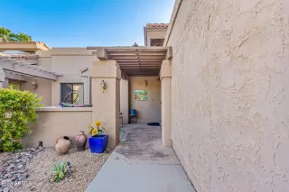 Photo #6: 6615385 Listing
