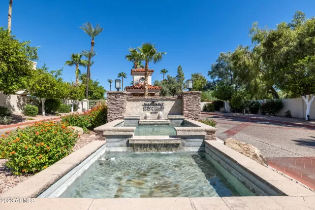 MLS: 6615513 Condo For Sale