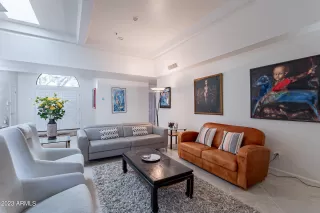 Photo #3: 6616150 Listing