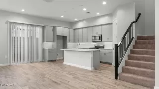 Photo #4: 6616171 Listing 