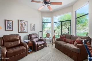 Photo #6: 6616268 Listing