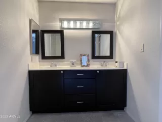 Photo #3: 6616303 Listing