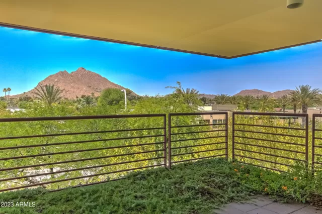 MLS: 6616468 Condo For Sale