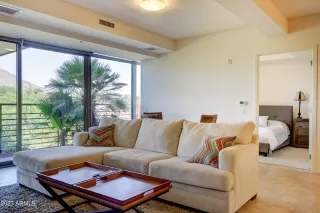 Photo #1: 6616468 Listing