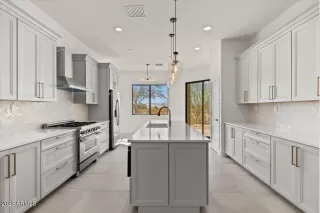 Photo #1: 6616528 Listing