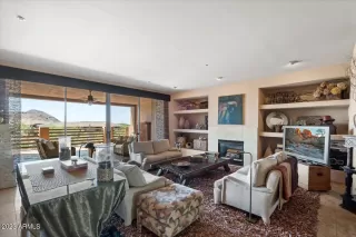 Photo #3: 6616629 Listing