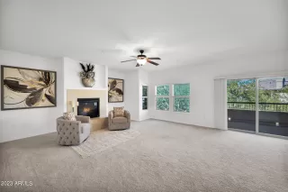 Photo #3: 6616719 Listing