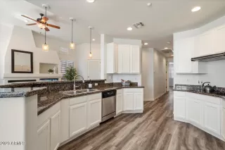 Photo #2: 6616738 Listing