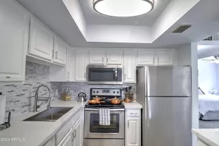 Photo #3: 6616834 Listing